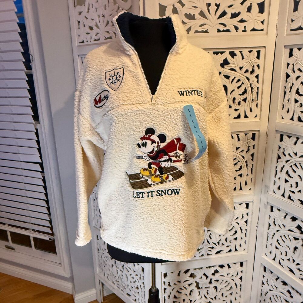 New With Tags Woman Mickey Mouse 3/4 Zip Fluffy Cream Sherpa Size Large
